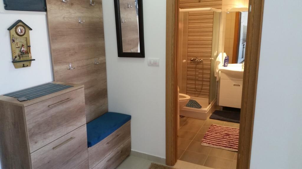 Apartman Dajana 울친 외부 사진