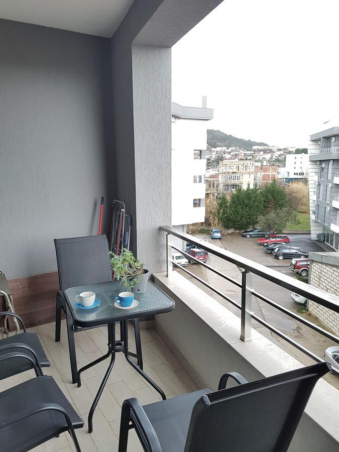 Apartman Dajana 울친 외부 사진