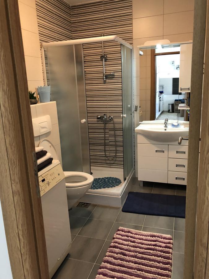 Apartman Dajana 울친 외부 사진